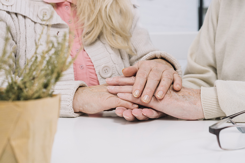 Как подготовиться к роли опекуна над пожилым родственником