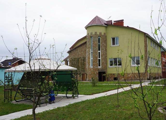 Троицкий