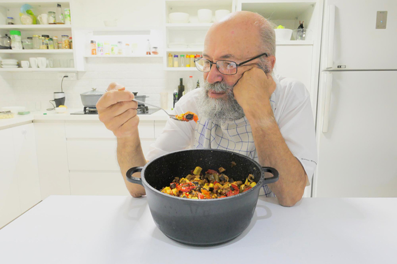 Почему пожилые люди часто отказываются от мяса