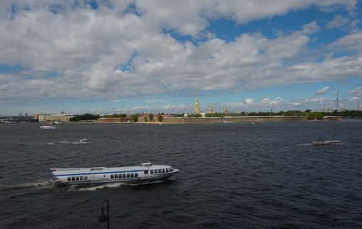 С видом на Неву